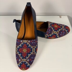 Sundance Segovia Cross-Stitch Embroidered Blue Leather Slip On Flats Sz 11 42